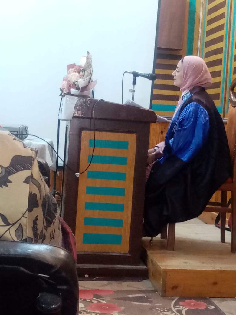 منح الباحثة سوزان فايز الماجستير من جامعةالمنيا