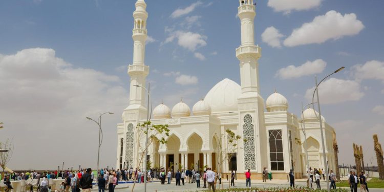 "ميدار" تفتتح مسجد " المعز " في مدينة "مستقبل سيتي" بشرق القاهرة في أحد أكبر المناطق الخدمية بالمدينة "ميركاتو"