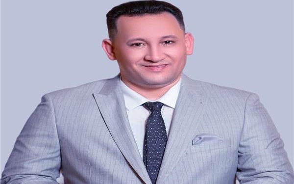 د أشرف غراب الخبير الاقتصادي