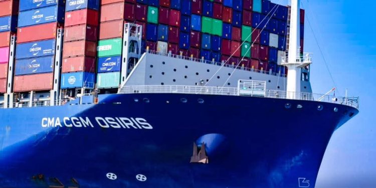 قناة السويس تشهد عبور سفينة الحاويات “CMA CGM OSIRIS” ضمن قافلة الجنوب بحمولة 154 ألف طن