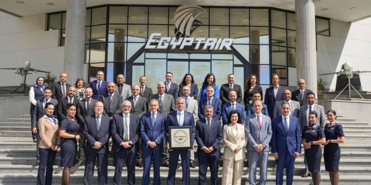 مصر للطيران تحصل على جائزة "أفضل موظفي شركة طيران" على مستوى أفريقيا