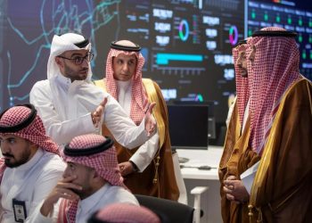 رئيس ” سدايا ” يقف على سير عمل مركز عمليات مكة الذكية لتعزيز قدرات منظومة الحج