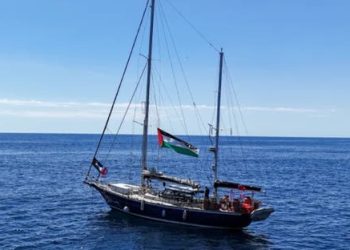 إئتلاف سفينة الحرية: تصريحات وزير الدفاع الإسرائيلي لاتخيفنا وسنواصل رحلتنا
