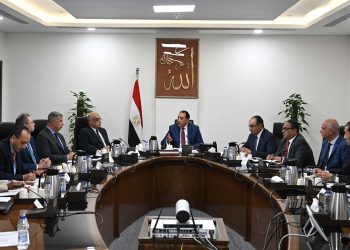 دكتور مصطفى مدبولي في إجتماع عبر الفيديو كونفرنس