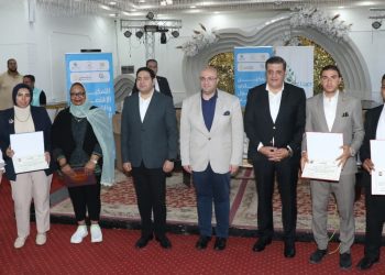 محافظ بنى سويف يكرم الحاصلين علي الماجستير