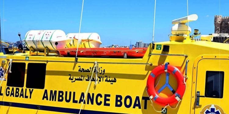 أول لنش إسعاف بحري في مصر