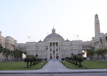 جامعة القاهرة