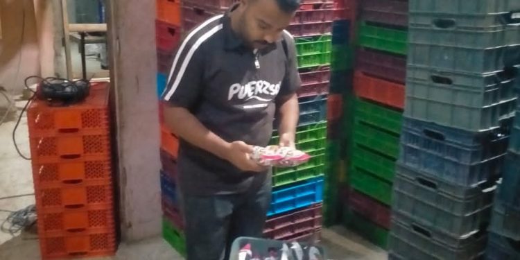 ضبط مصنع لإنتاج الباتيه ببني سويف