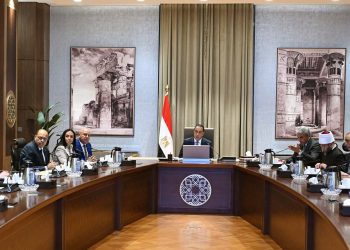 رئيس الوزراء يترأس إجتماع اللجنة العليا للحج
