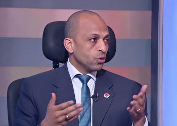 فارس حسني الأمين العام لنقابة السياحيين مصر