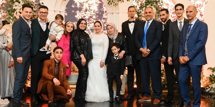 تهنئة من رجل الأعمال أمجد أبو هشيمة بمناسبة زفاف العروسين نهى والمهندس وائل