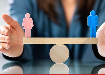 التأمين بعين عادلة.. كيف يعيد الاكتتاب الذكي رسم خريطة الشمول المالي بين الجنسين
