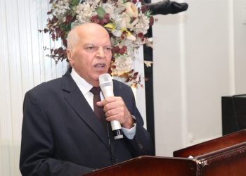 خلف الزناتي، نقيب المعلمين ورئيس اتحاد المعلمين العرب