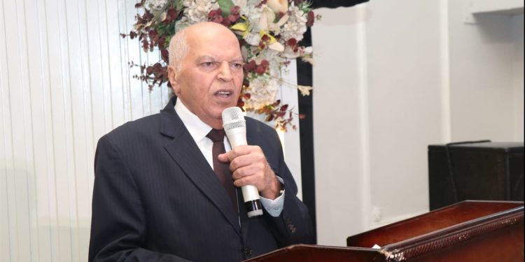 خلف الزناتي، نقيب المعلمين ورئيس اتحاد المعلمين العرب