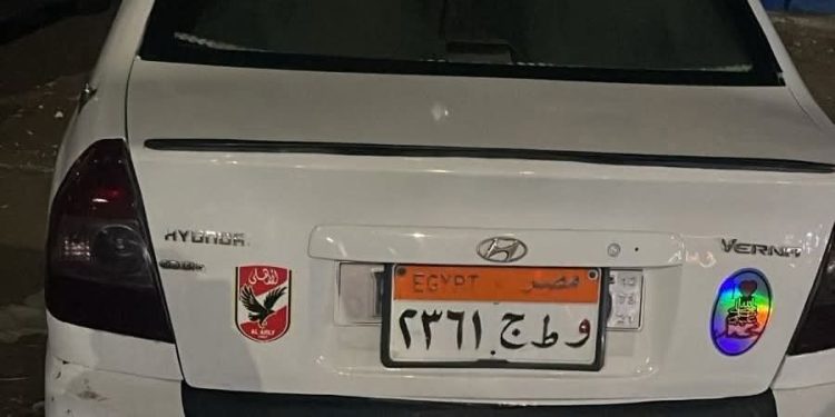 ضبط سائق سيارة تاكسي وسحب رخصته