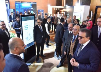 نائب رئيس مجلس الوزراء يفتتح المؤتمر الدولي الرابع للأشعة