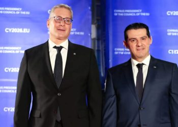 مشاركة وزير البترول في مراسم تسلم قبرص رئاسة الاتحاد الأوروبي