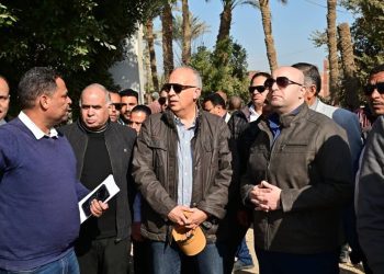 وزير الموارد المائية والري خلال جولته ببني سويف