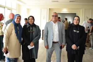 إداريو جامعة بني سويف الأهلية يحتفلون بتجديد الثقة في الأمين العام 