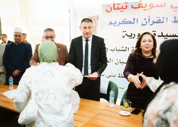 جانب من حفل تسليم 30 عروسة يتيمة مساعدات مالية ببني سويف برعاية تيتان للأسمنت