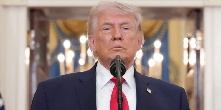 الرئيس الأمريكي دونالد ترمب