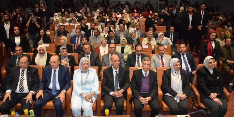 الملتقي التوظيفي الأول بجامعة بني سويف الأهلية