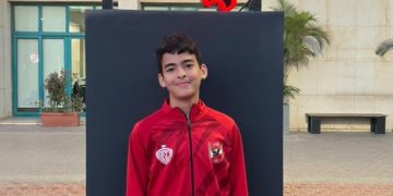 آدم على لاشين