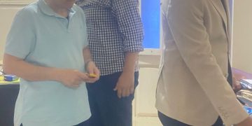 ضبط مركز للحجامة يعمل بدون ترخيص في بني سويف